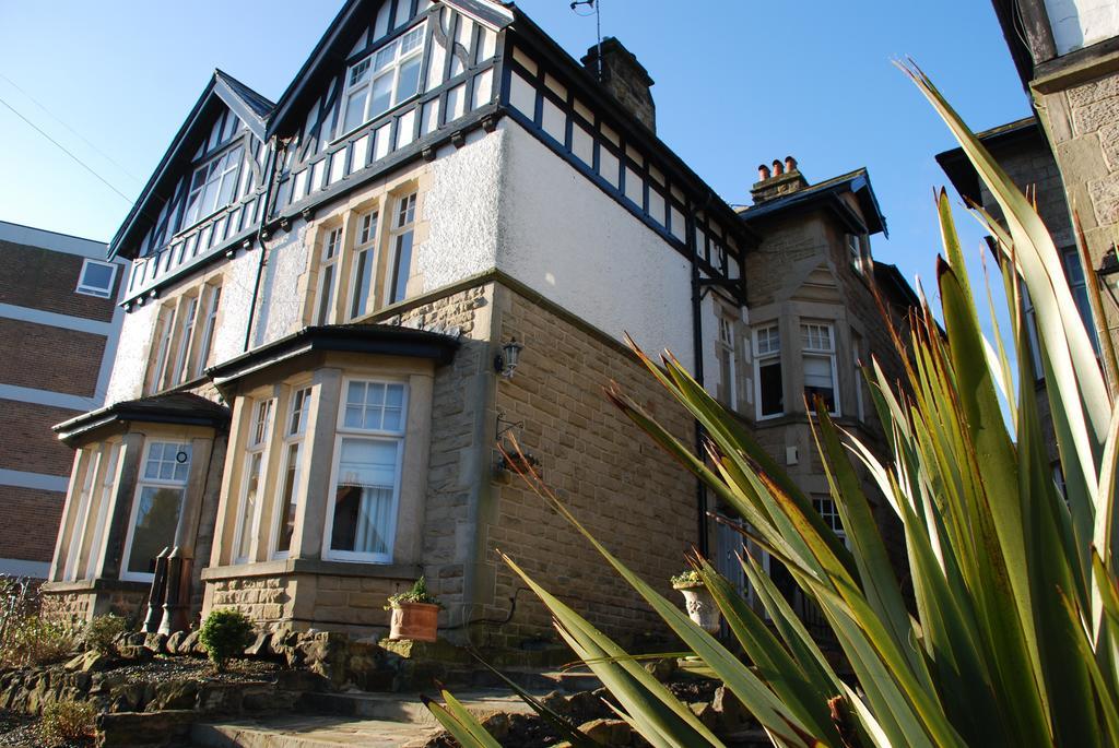 Springdale Guest House Harrogate Extérieur photo